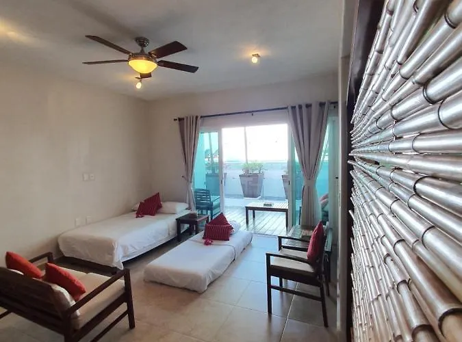Hotel Lydmar Boutique