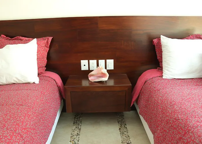 Lydmar Boutique Hotel 2*