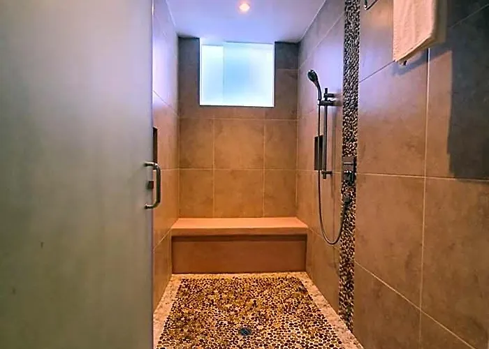 Hotel Lydmar Boutique
