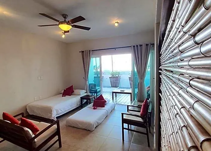 Lydmar Boutique Hotel 2*